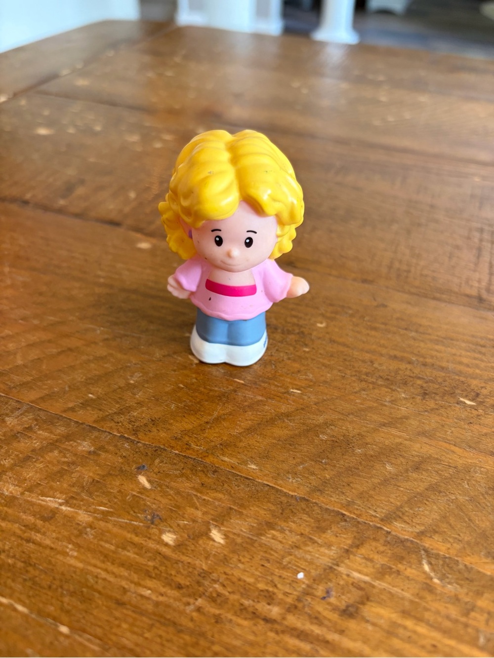 Fisher Price Little People blonde haired mom as is